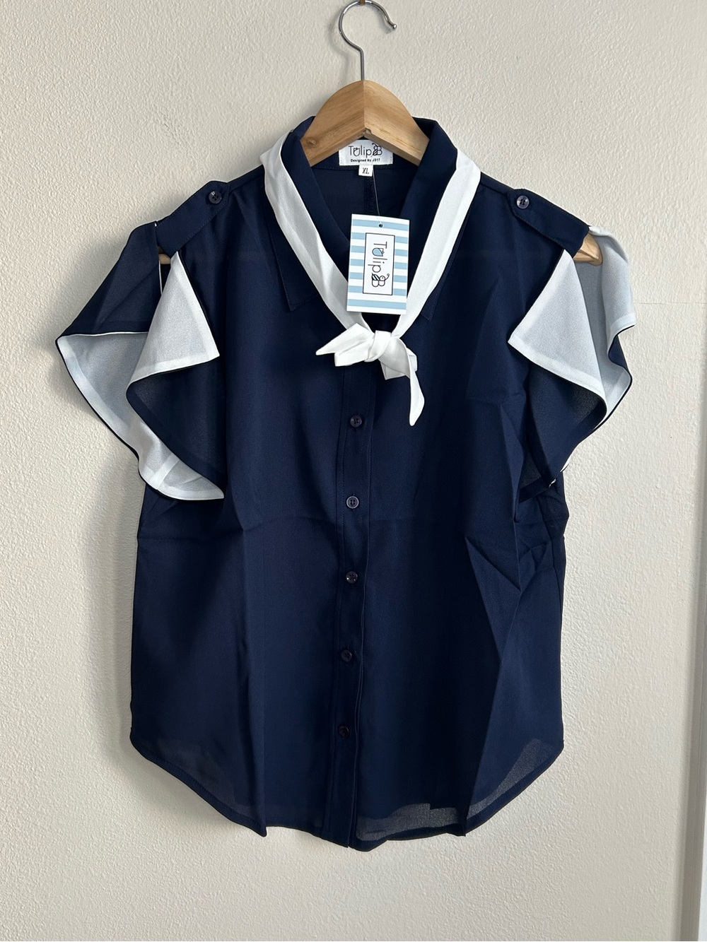 NWT Tulip B Vintage Navy White Button-Front Flutter Sleeve Neck Tie Blouse - Picture 4 of 11